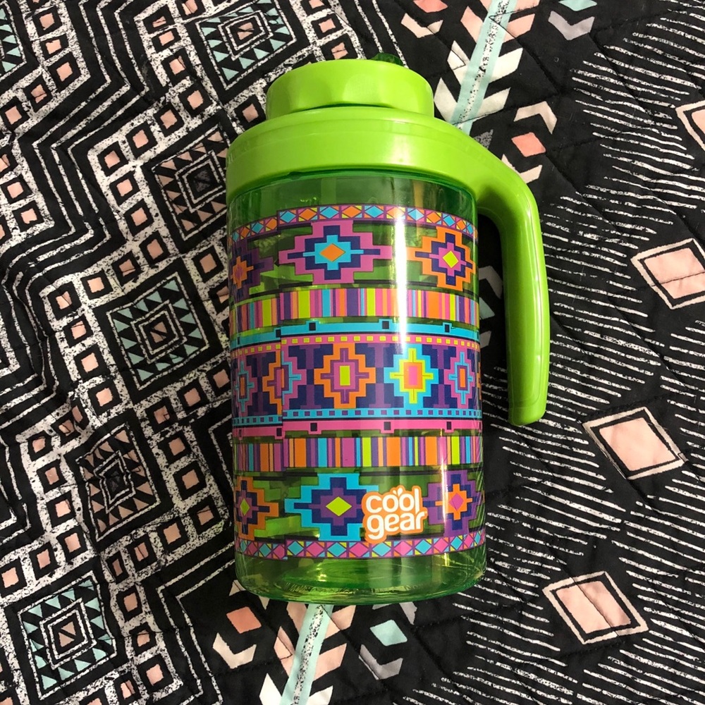 🌻5/$25🌻 water bottle
